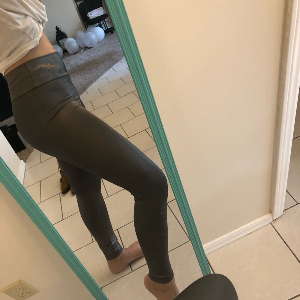 2 Leggings Forever 21